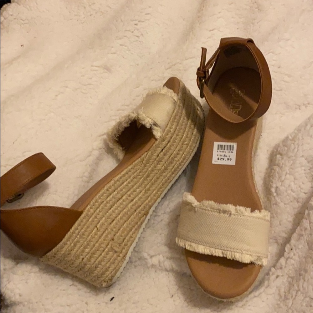 Espadrilles